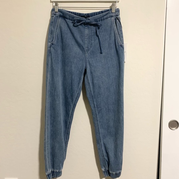 New! 7 for all mankind Jean joggers t319 - Picture 1 of 5